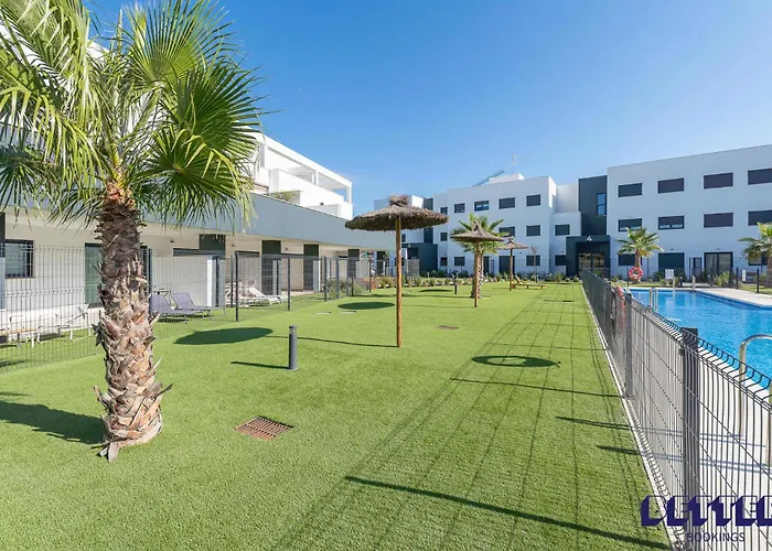 2br Premium Seaviews By Better Bookings אסטפונה